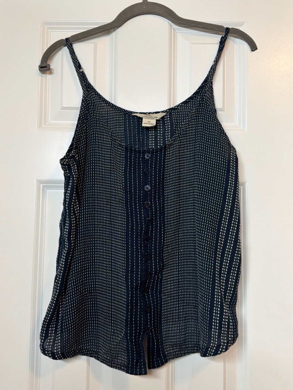 Button-Front Navy Patterned Cami Tank Top